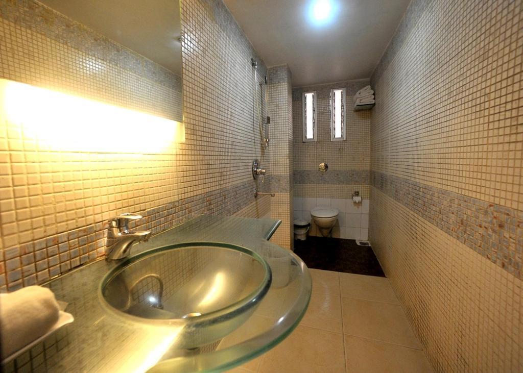 Hotel Lee International Kalkutta Kültér fotó