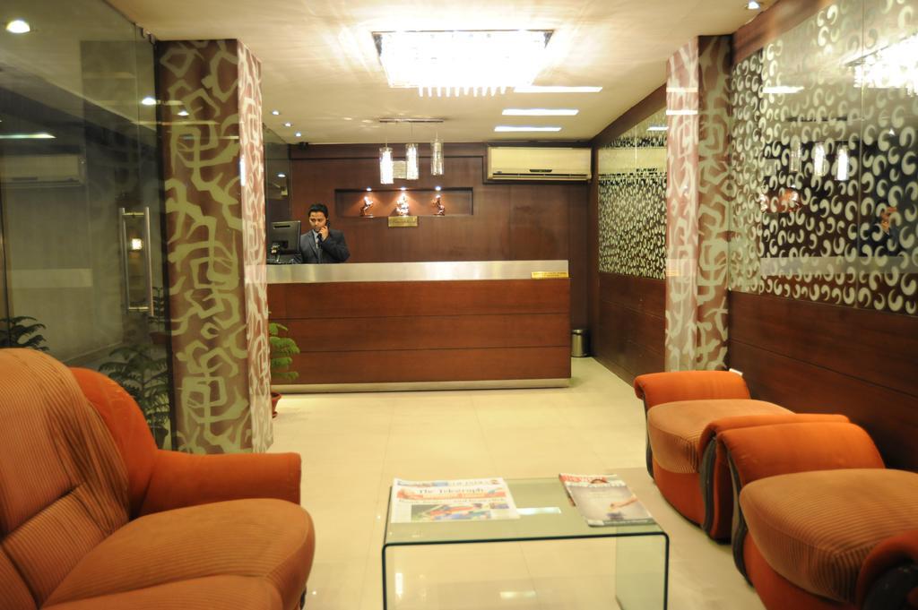 Hotel Lee International Kalkutta Kültér fotó